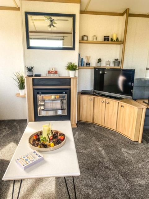 The Hygge Retreat At 7 Lakes Country Park, Lincolnshire Villa Crowle  Kültér fotó